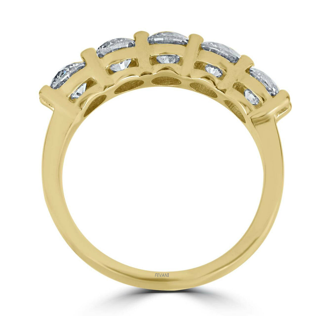 Bague de mariage Antonella en or jaune 14 carats et diamants à cinq pierres