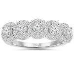 Laden Sie das Bild in den Galerie-Viewer, 14K White Gold Diamond Prong Wedding Ring