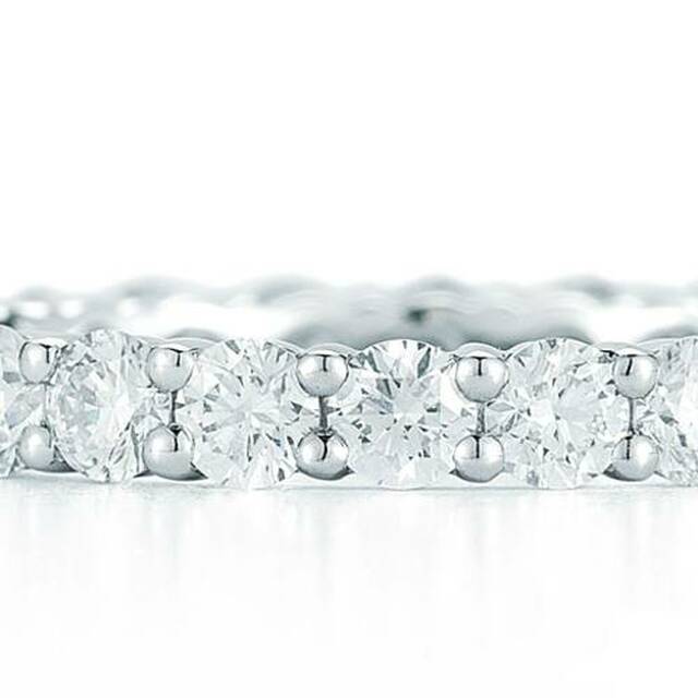 950 Platinum Diamond Cammille Wedding Ring